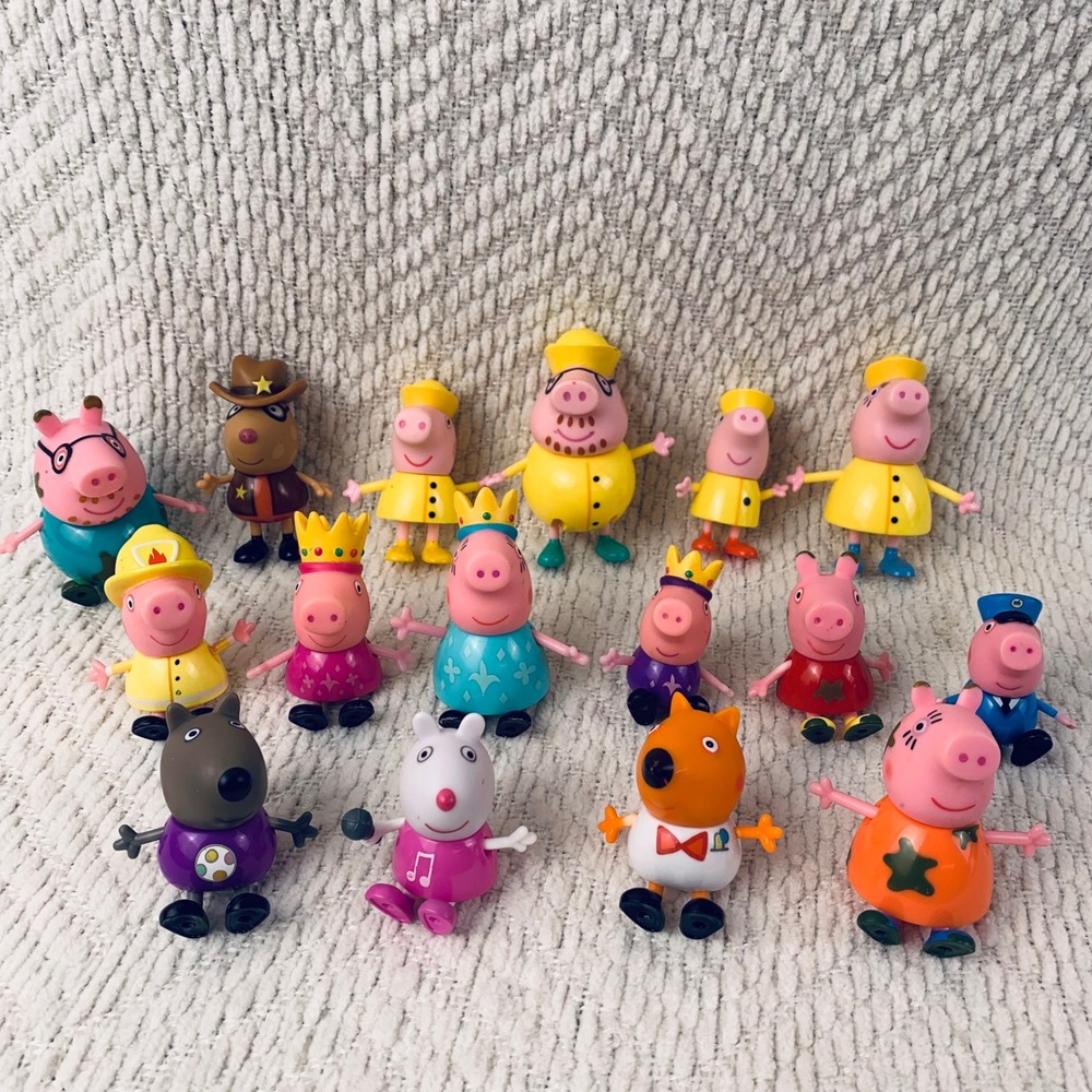 Peppa Pig Figures‎ Lot 16pc Royal Family Muddy Raincoat PVC Articulated Friends
